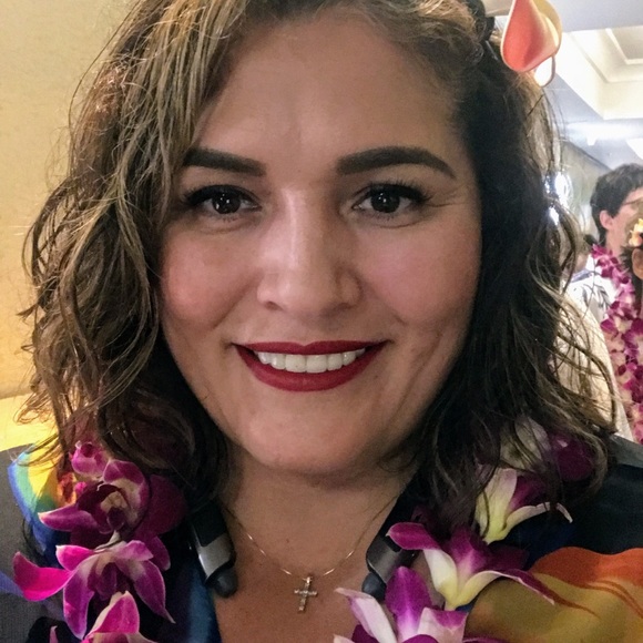 Meet your Posher, Joann - Picture 5 of 6